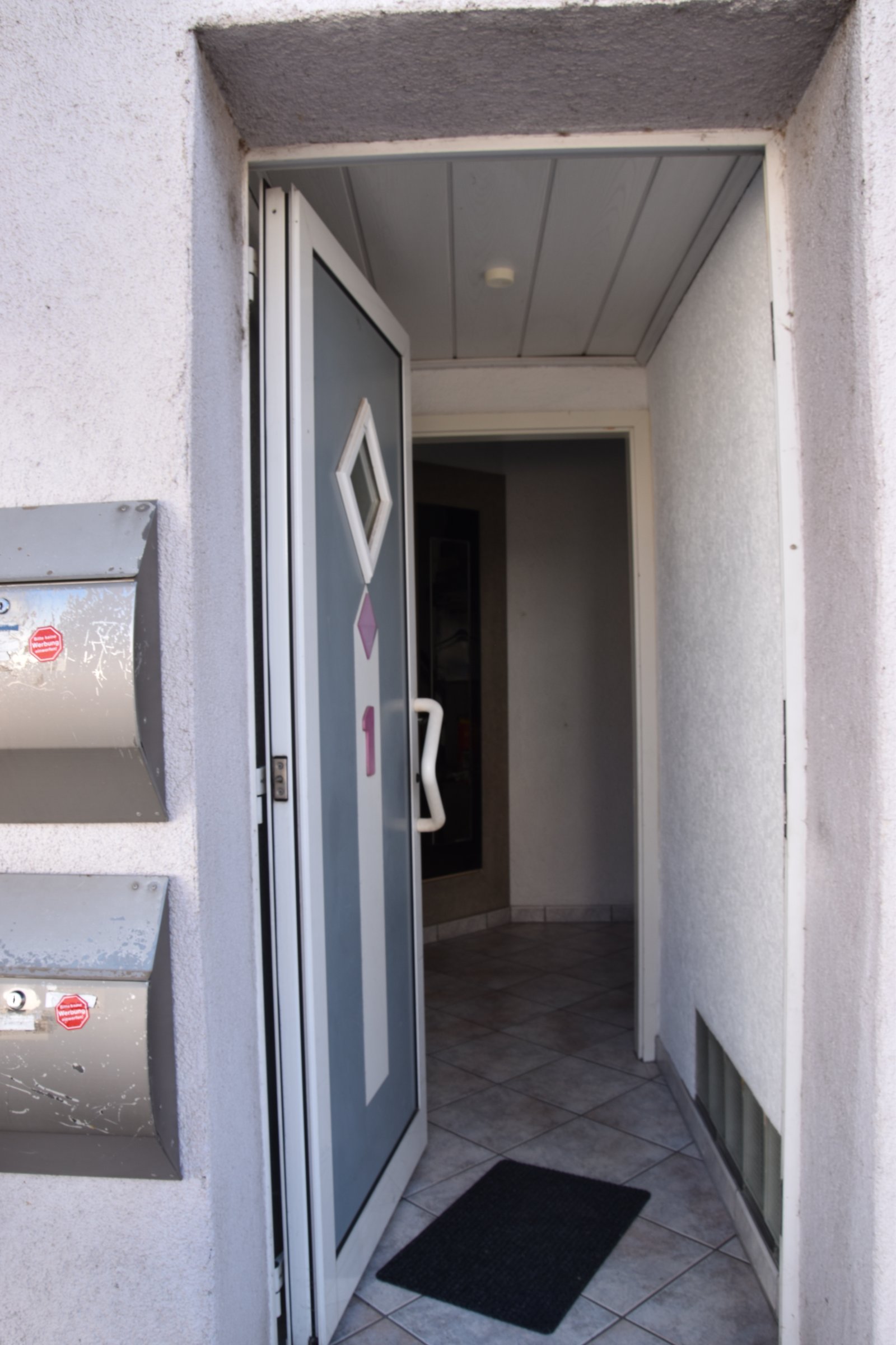Kernsaniertes Mehrfamilienhaus wartet auf Bewunderung