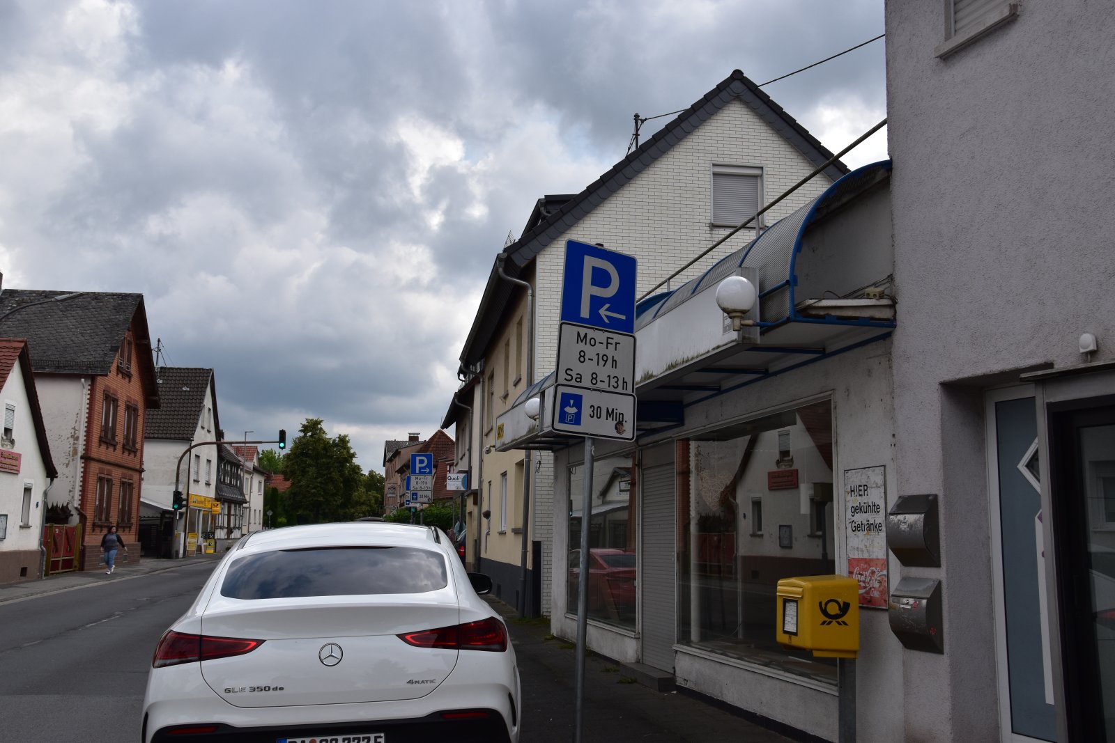  Geräumige Einzelhandel Verkaufsfläche, Zentrale Lage..