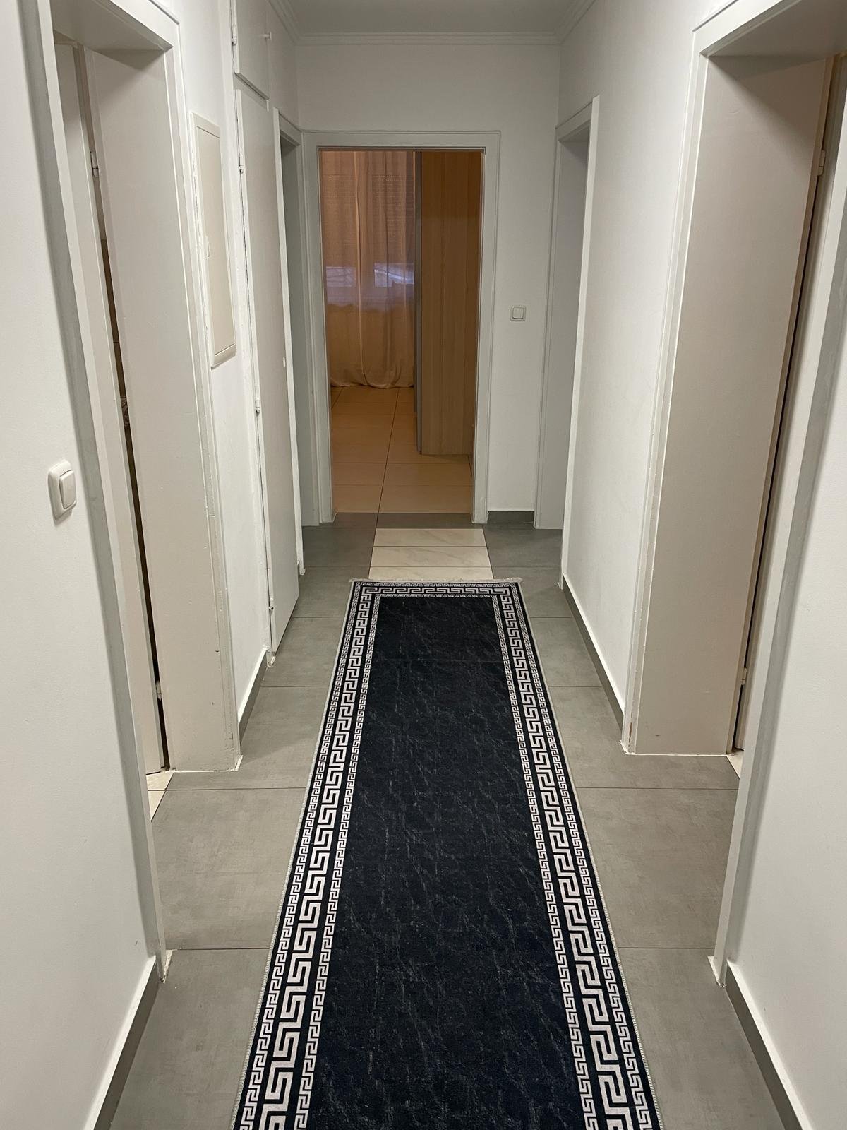 VERKAUFT !! Ausgesuchte Wohnlage, komplett Möbilierte 3 Zimmerwohnung in Neuenheim.