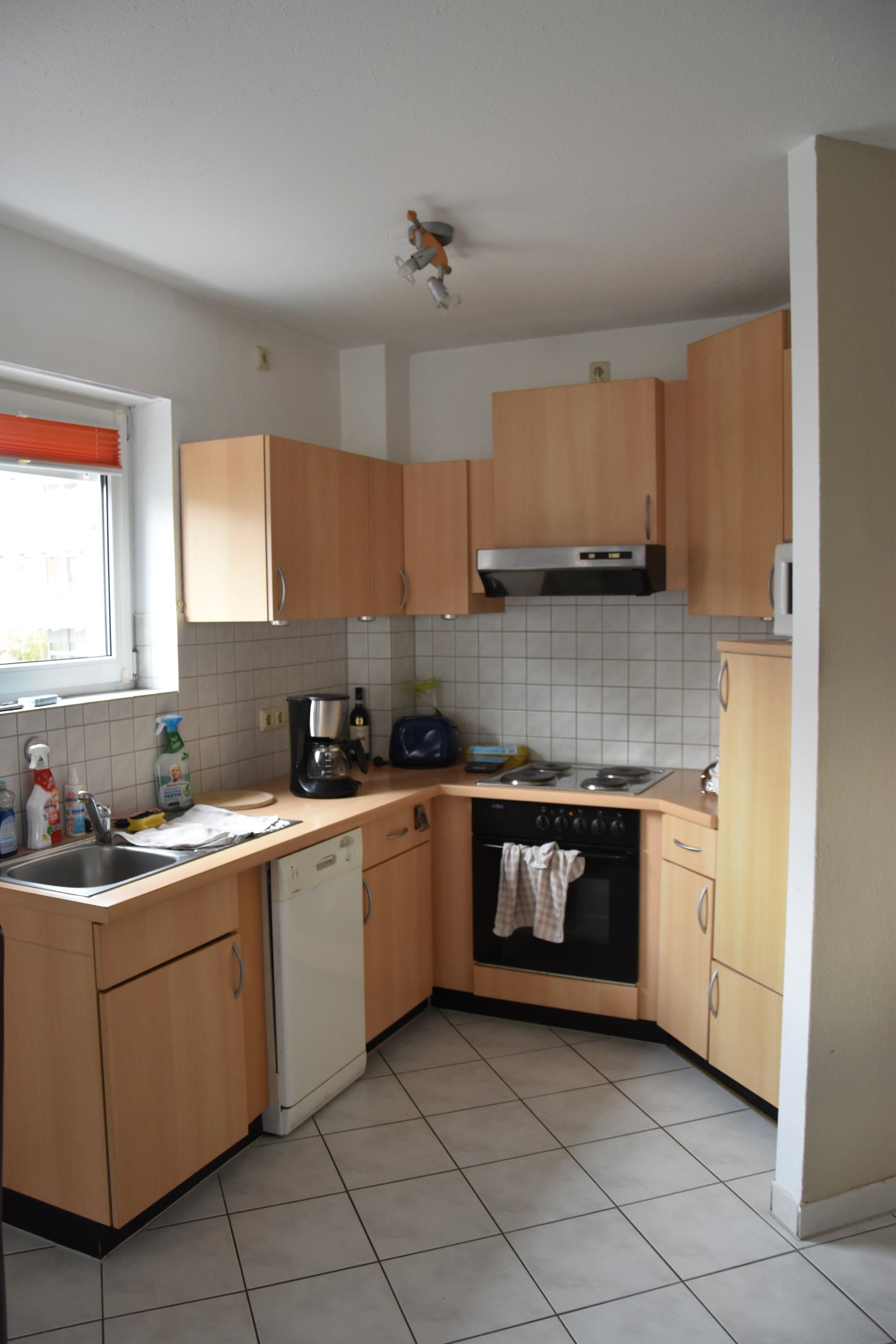 VERKAUFT !! Gemütliche 2-Zimmerwohnung mit TG-Stellplatz.