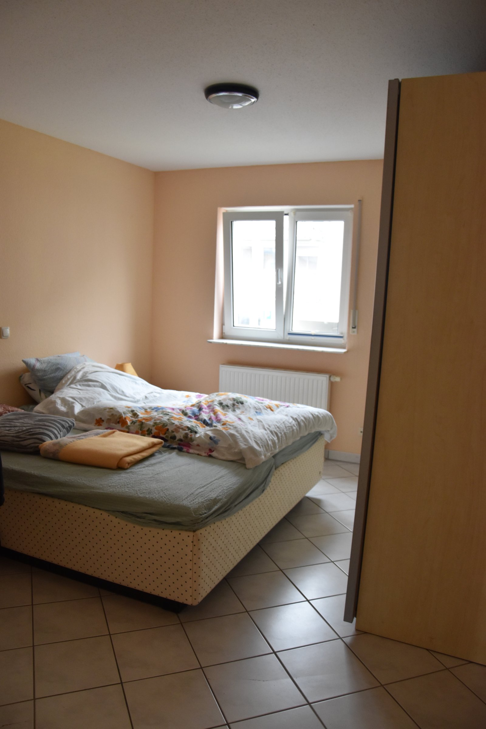 VERKAUFT !! Gemütliche 2-Zimmerwohnung mit TG-Stellplatz.