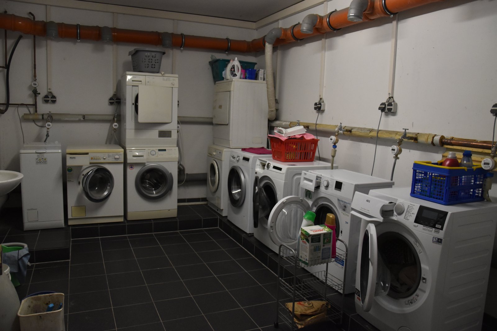 VERKAUFT !! Gemütliche 2-Zimmerwohnung mit TG-Stellplatz.