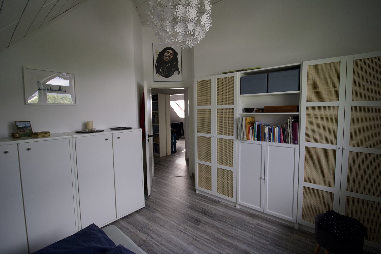 Top Moderne 4-Zimmer Studio Dachgeschosswohnung.
