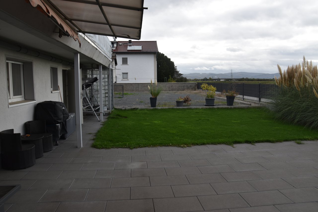 Top-Terrassenfläche Top-Terrassenfläche