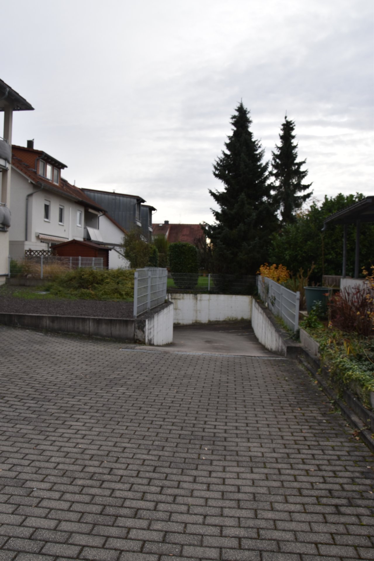 Zufahrt Tiefgarage Zufahrt Tiefgarage