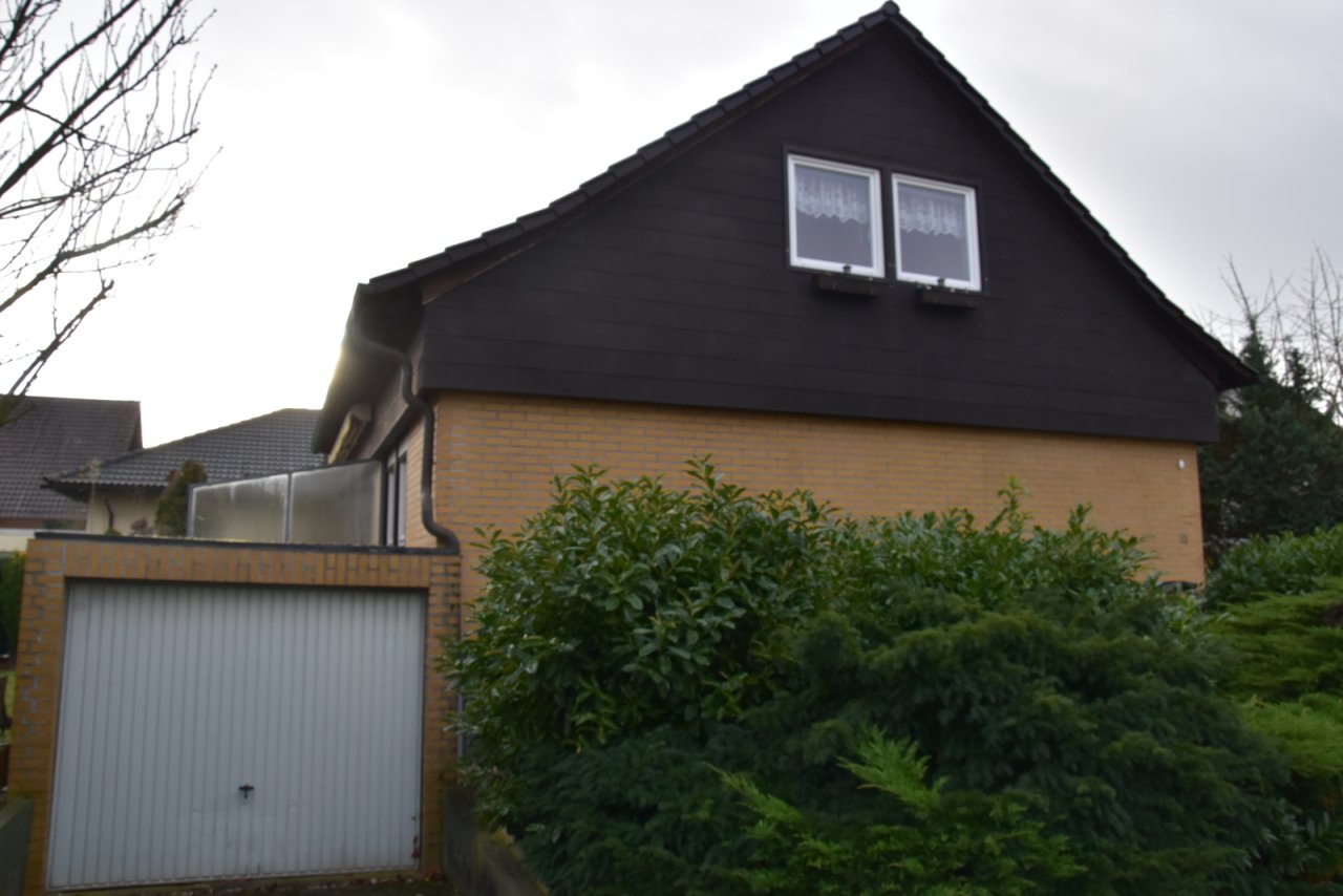 Haus mit Garage Haus mit Garage